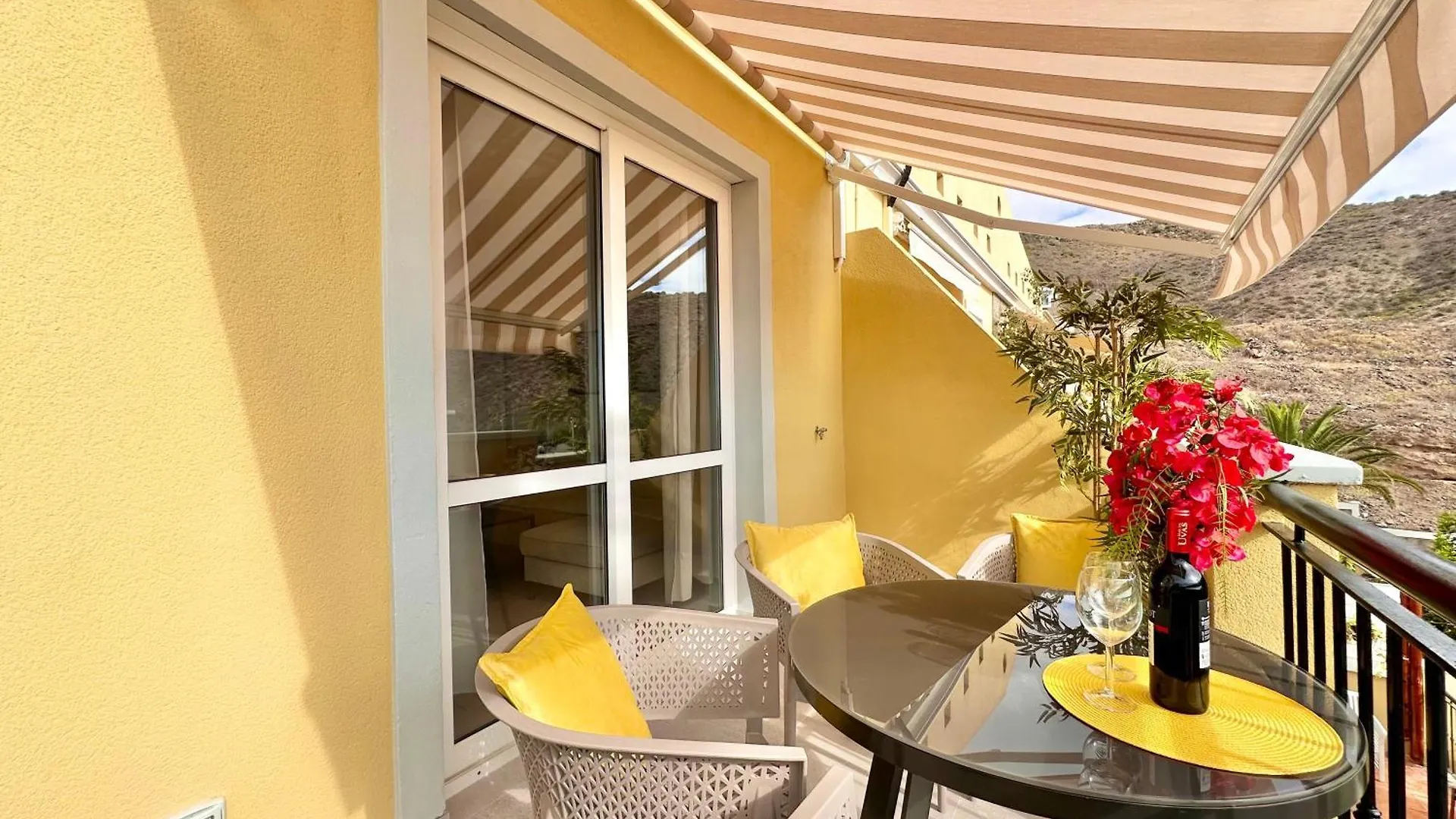Sunshine Apartment With Sea Viev Costa Adeje  Costa Adeje (Tenerife)
