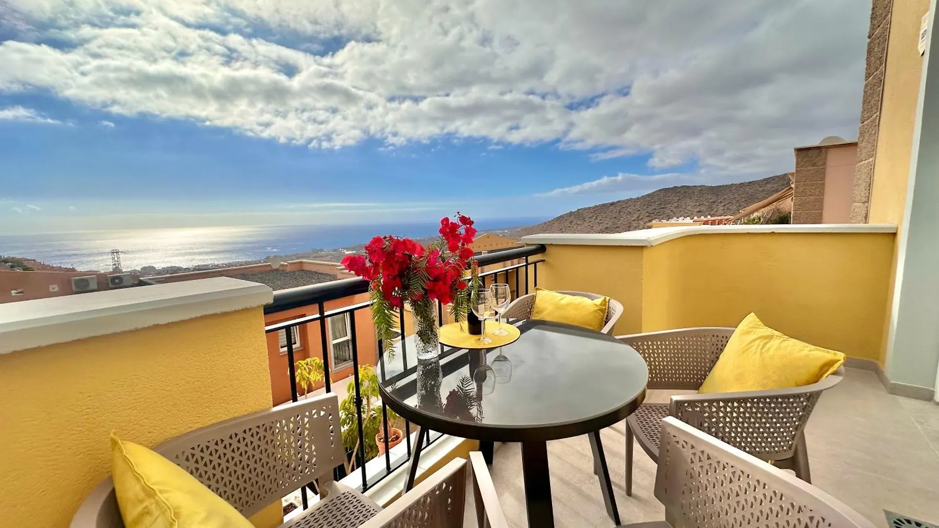 Sunshine Apartment With Sea Viev Costa Adeje  Spain